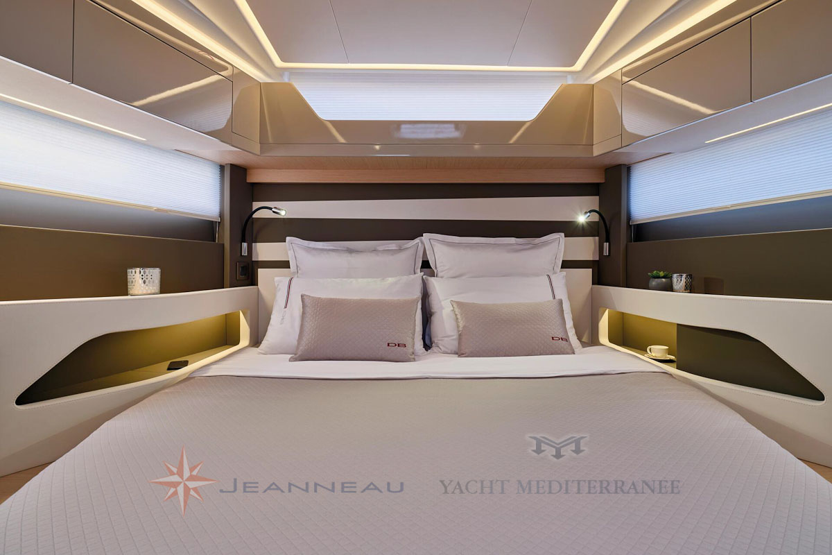 jeanneau DB 43 IB yacht mediterranee Marseille nice cannes Monaco