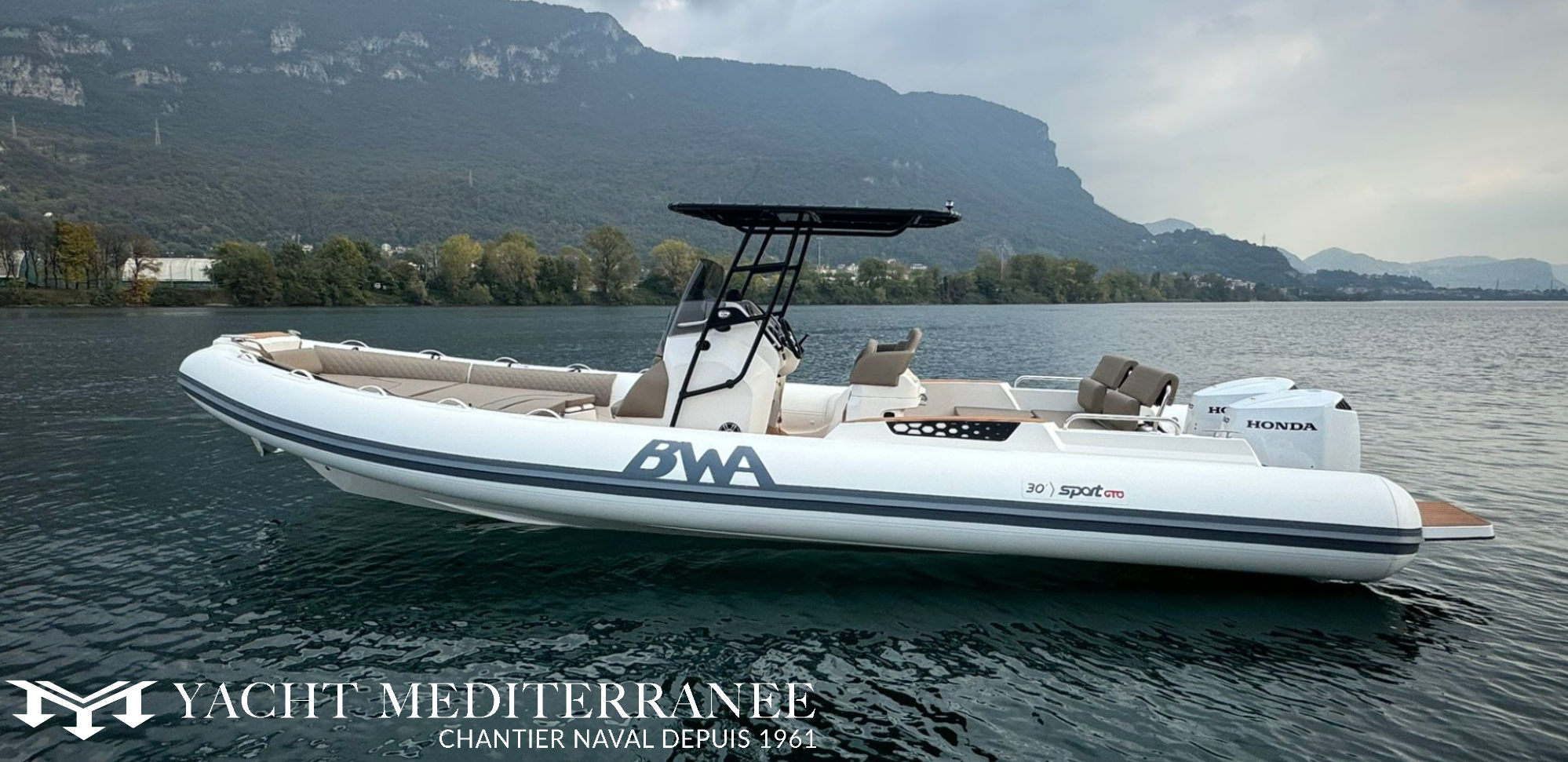 Semi rigide BWA GTO 30 Sport - BWA GTO 30 Sport Yacht Mediterranee Marseille haut