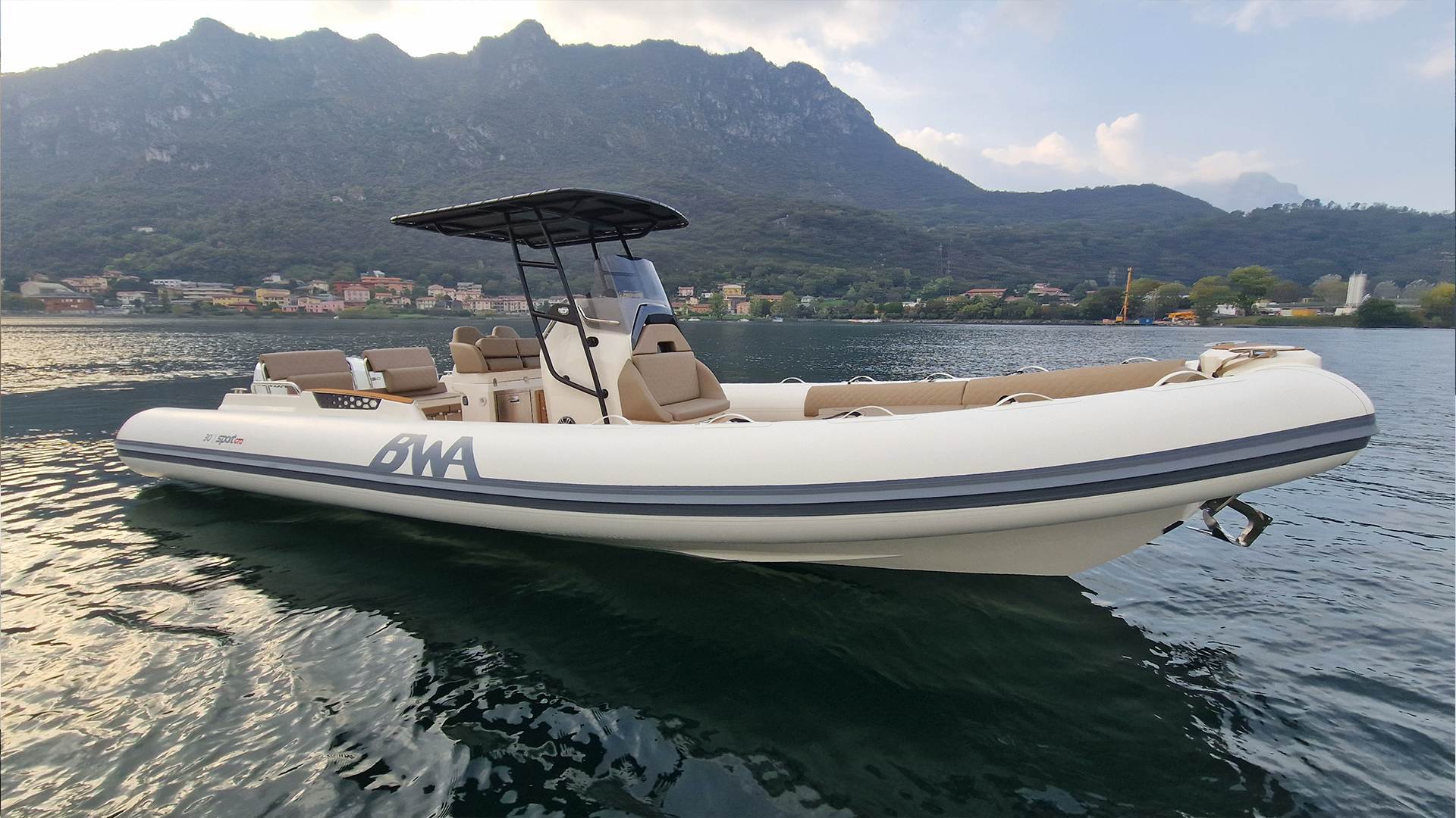 BWA GTO 30 Sport Yacht Mediterranee Marseille