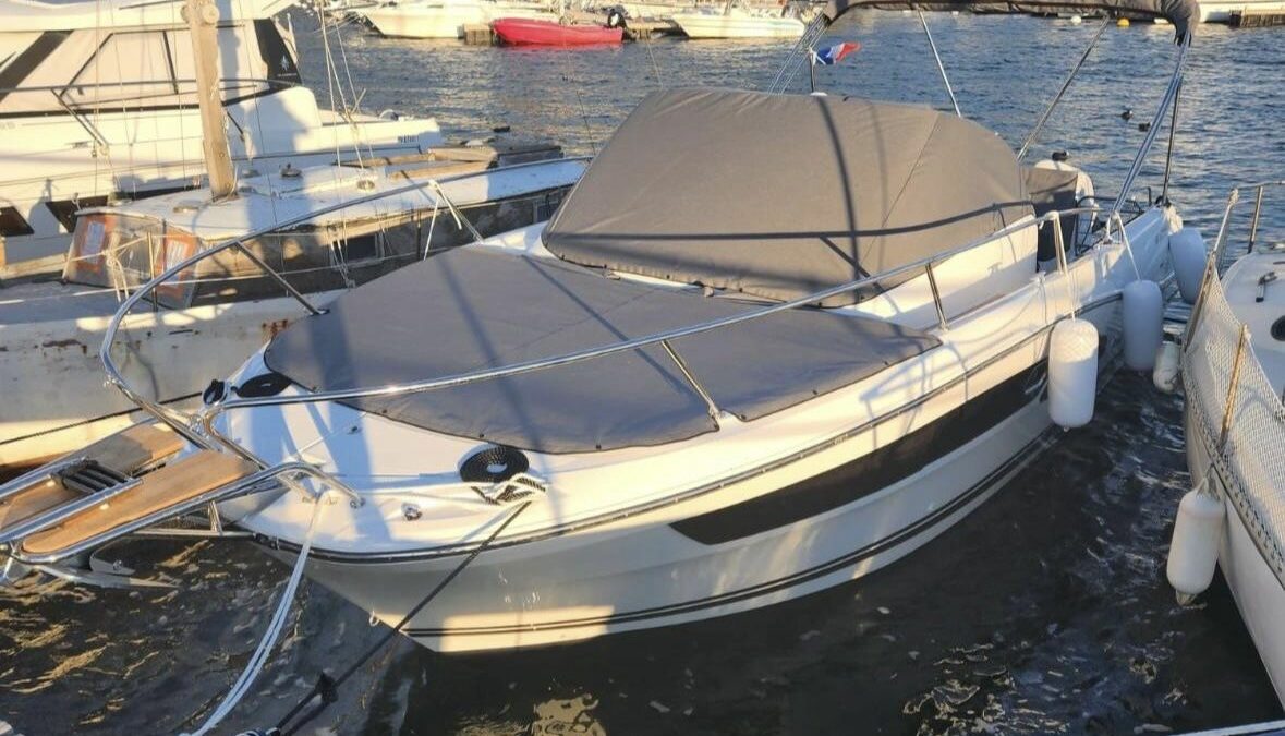 Yacht Méditerranée bateau neuf et occasion Marseille Pointe Rouge