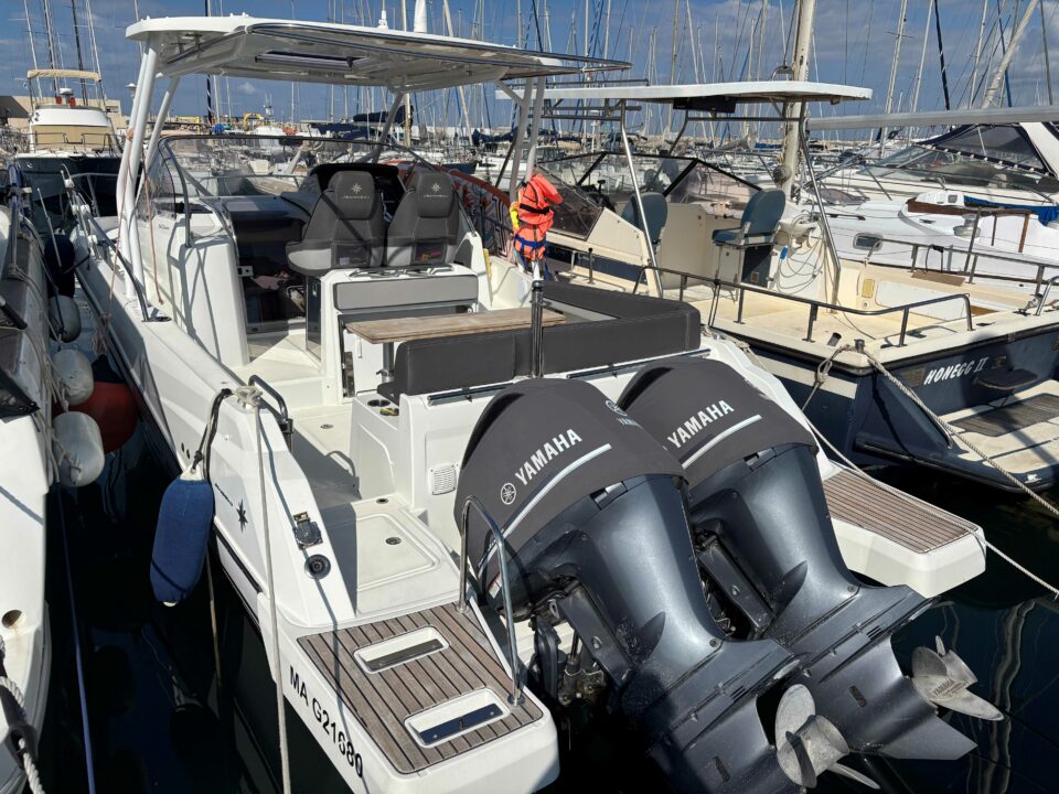 Yacht Méditerranée bateau neuf et occasion Marseille Pointe Rouge