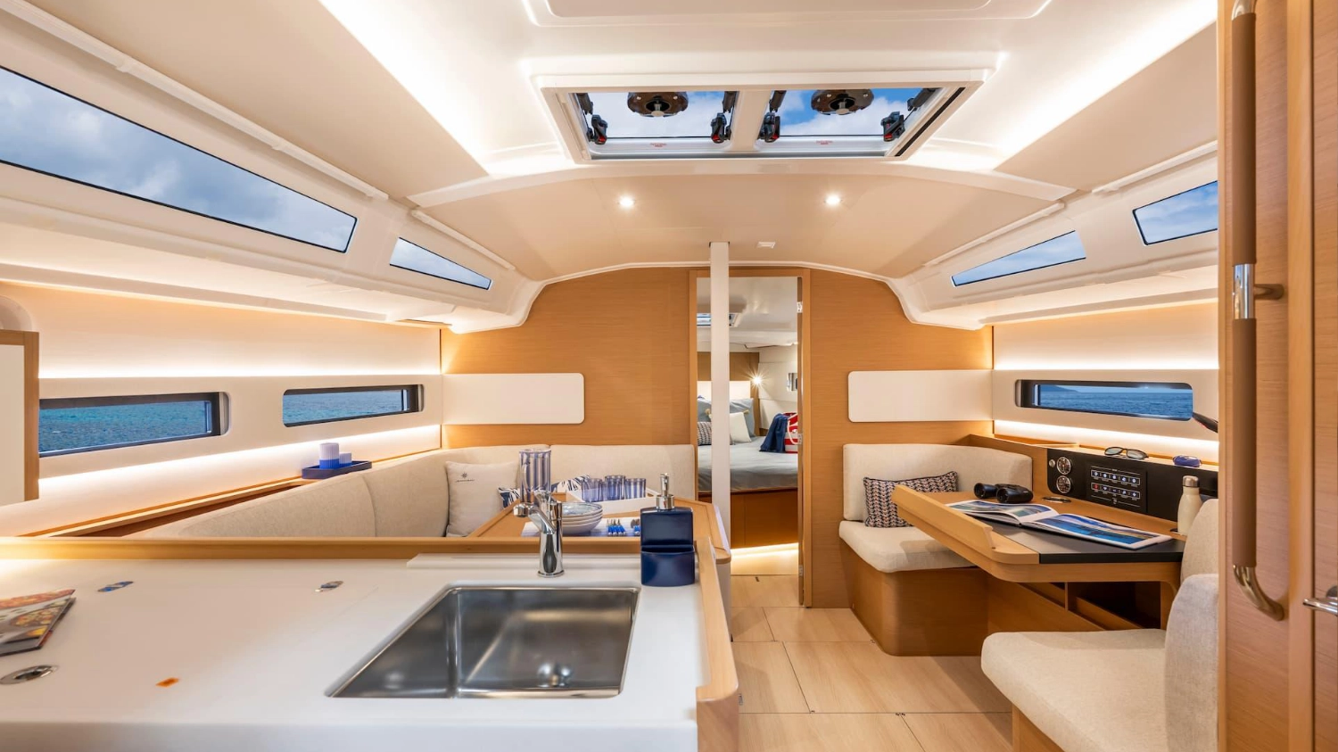 18-sun-odyssey-415-jeanneau-marseille Jeanneau Sun Odyssey 415 - 18 sun odyssey 415 jeanneau marseille