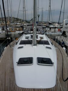 Occasion Bateau Marseille JEANNEAU SUN ODYSSEY 50 DS de 2010 1 Yacht Méditerranée bateau neuf et occasion Marseille Pointe Rouge