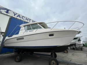 Occasion Bateau Marseille OCQUETEAU 815 de 2010 1 Yacht Méditerranée bateau neuf et occasion Marseille Pointe Rouge