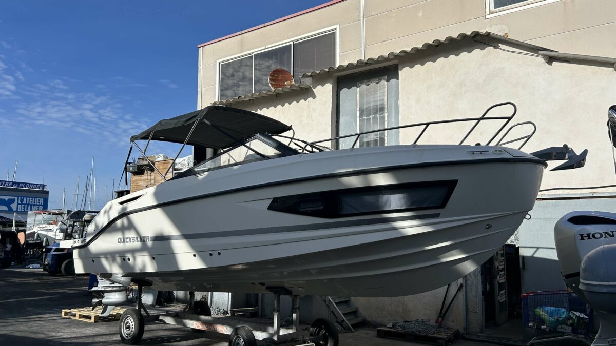 Yacht Méditerranée bateau neuf et occasion Marseille Pointe Rouge