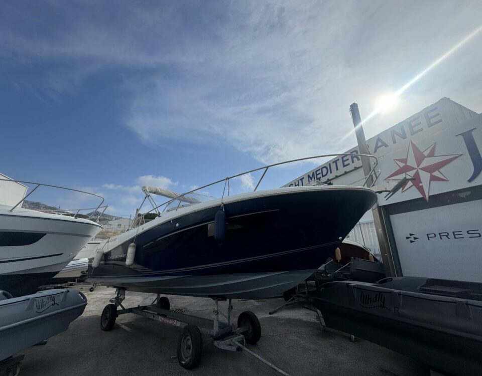 Yacht Méditerranée bateau neuf et occasion Marseille Pointe Rouge